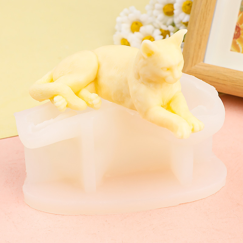 Creative Lying Cat Silicone Mo - đánh giá và giá Art Craft Horse